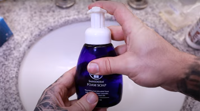 what-happens-if-you-use-scented-soap-on-a-tattoo-tattooprofy