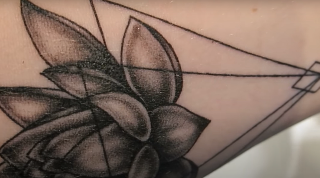 How Do You Prepare For A Spine Tattoo?