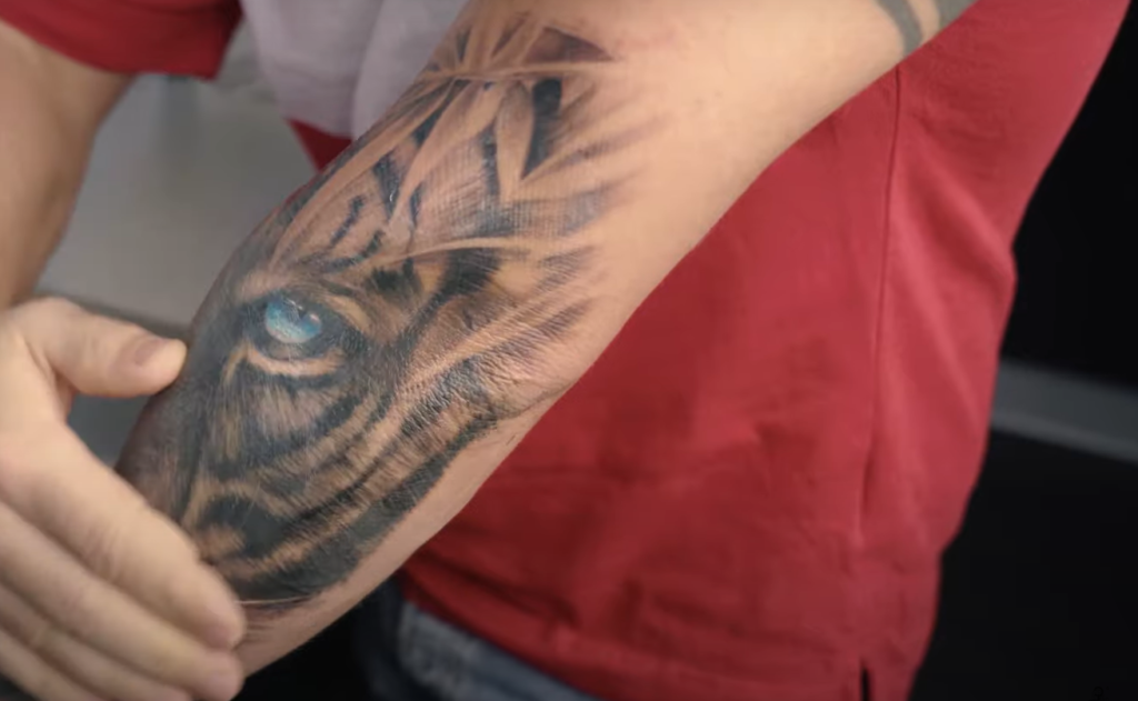 What happens if your new tattoo gets wet?