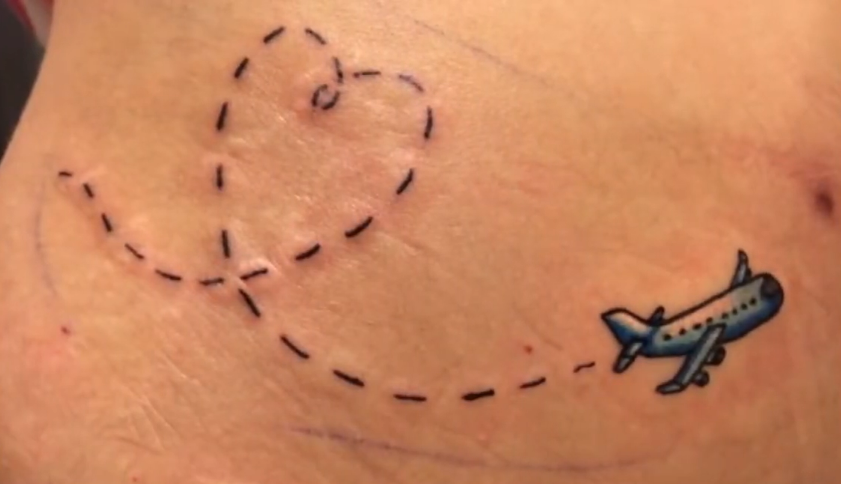 can-flight-attendants-have-tattoos-tattooprofy