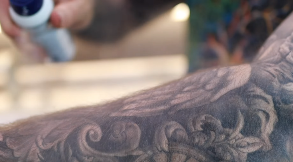 How Long to Use Aquaphor on Tattoo? TattooProfy