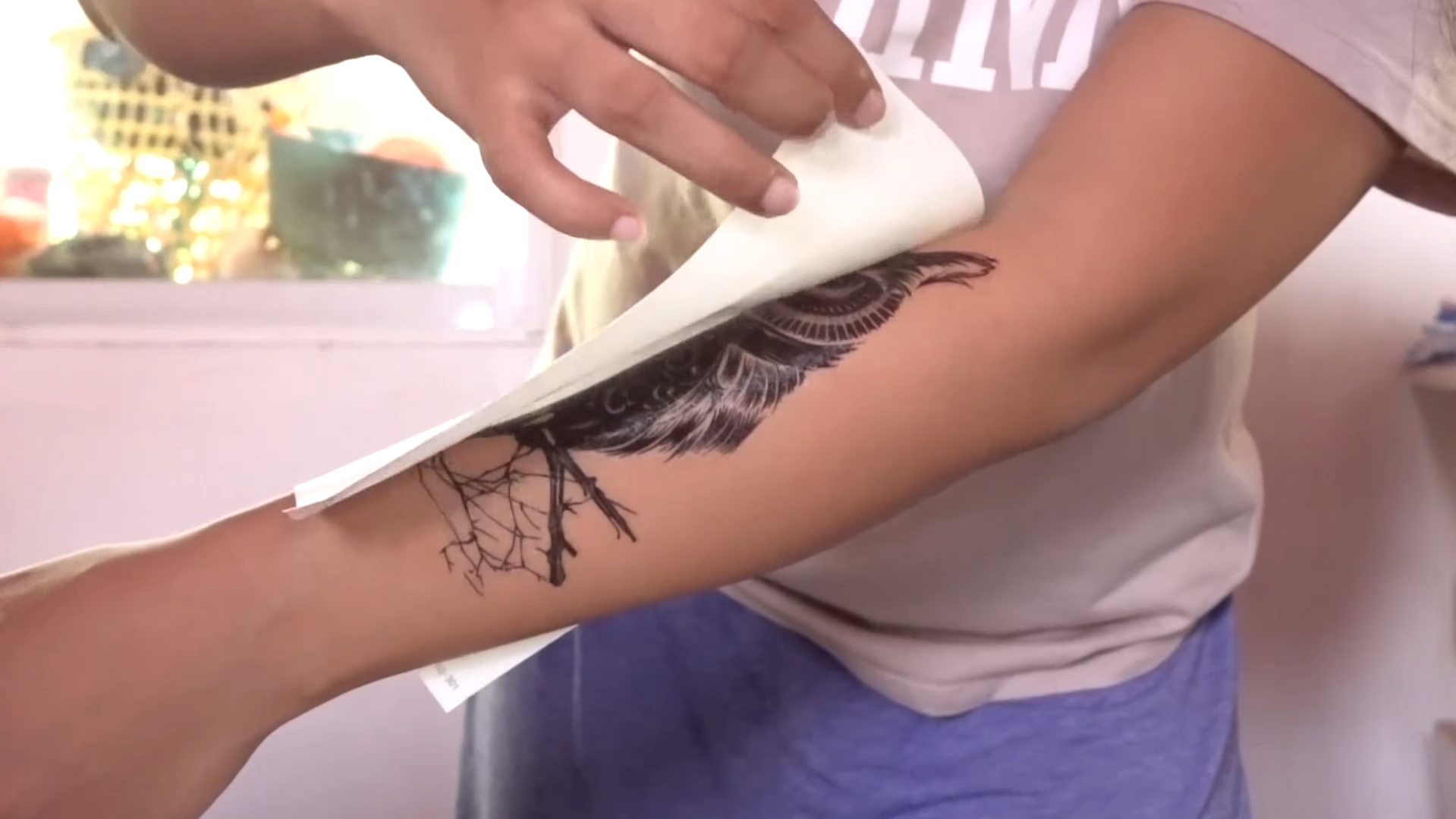 Steps to help extend the longevity of temporary tattoos: